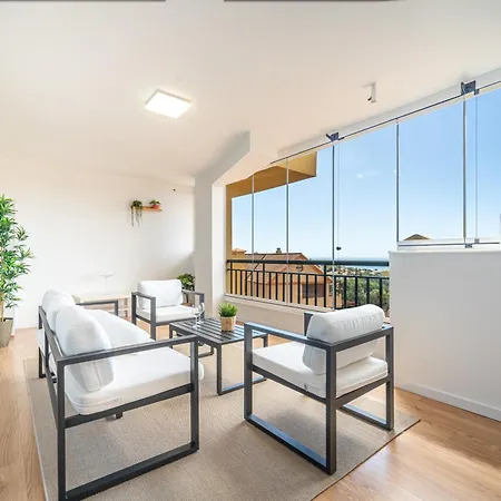 Wonderful Golf & With Front Seaview And Pool *