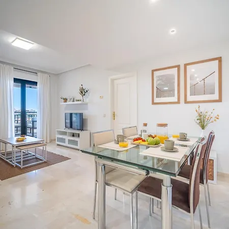 アパート Wonderful Golf & With Front Seaview And Pool ベナルマデナ