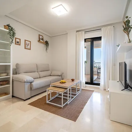 Wonderful Golf & With Front Seaview And Pool アパート ベナルマデナ