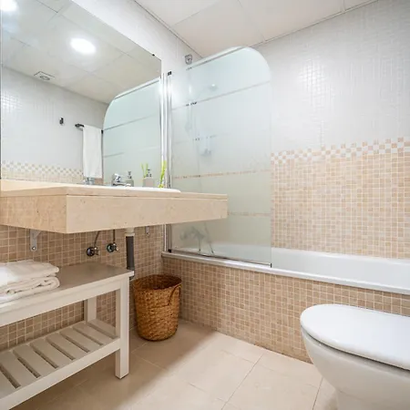 アパート Wonderful Golf & With Front Seaview And Pool ベナルマデナ